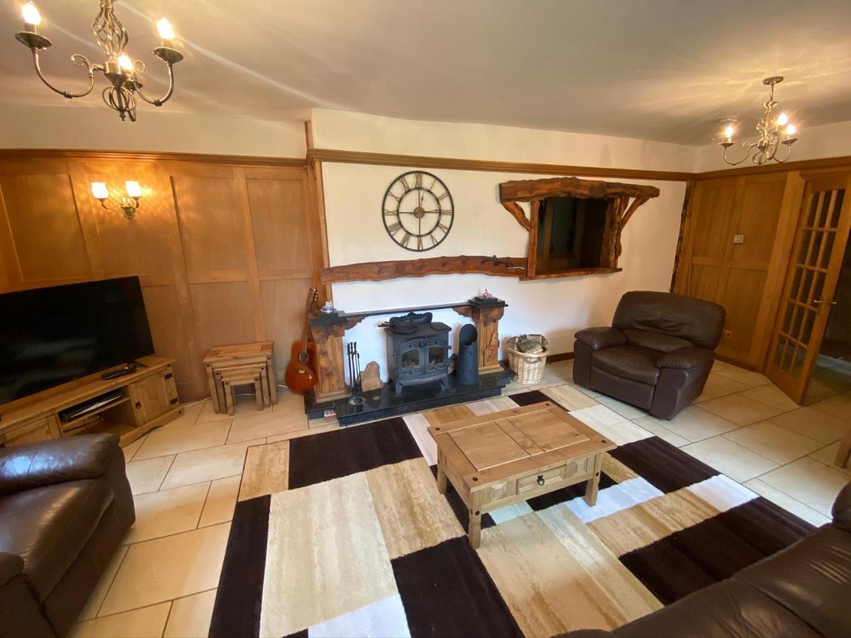 Tranquil Thornhill Cottage Retreat With Hot Tub Moniaive Экстерьер фото