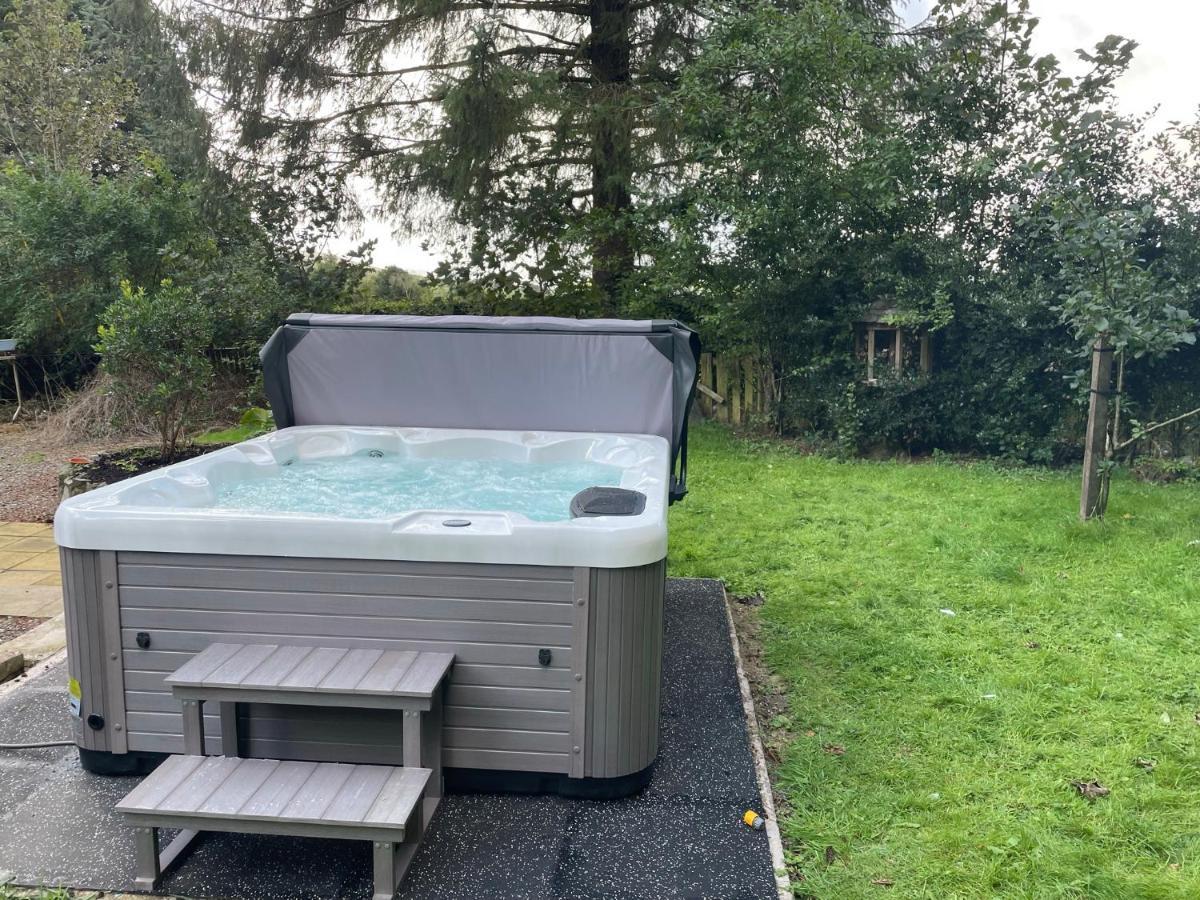 Tranquil Thornhill Cottage Retreat With Hot Tub Moniaive Экстерьер фото